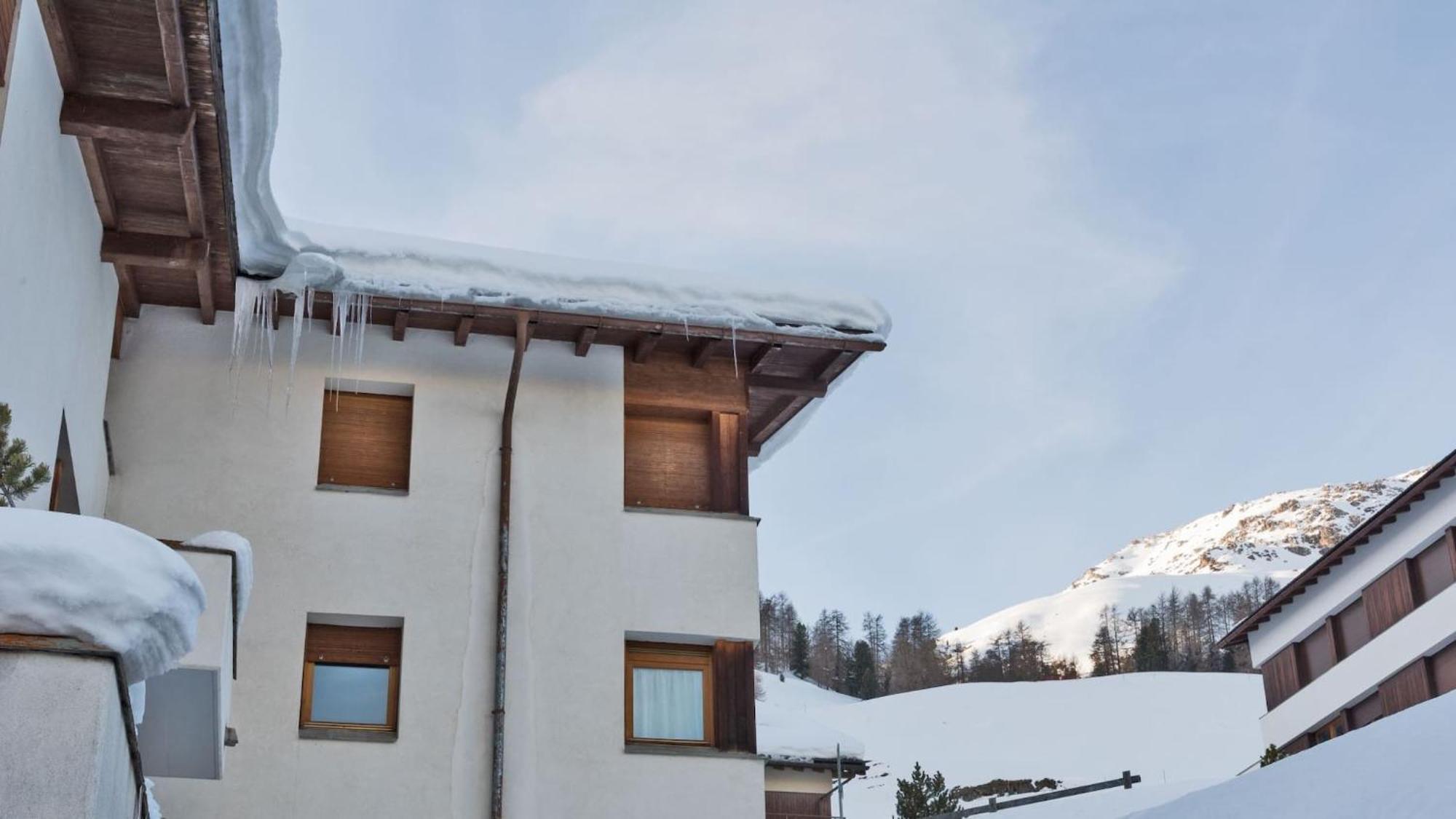 Chesa Sarvit - Celerina Appartement Celerina/Schlarigna Buitenkant foto
