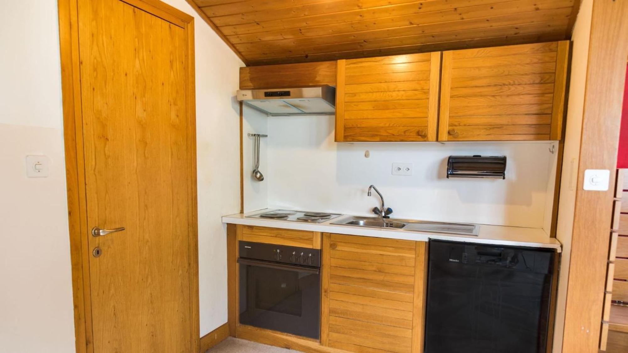 Chesa Sarvit - Celerina Appartement Celerina/Schlarigna Buitenkant foto