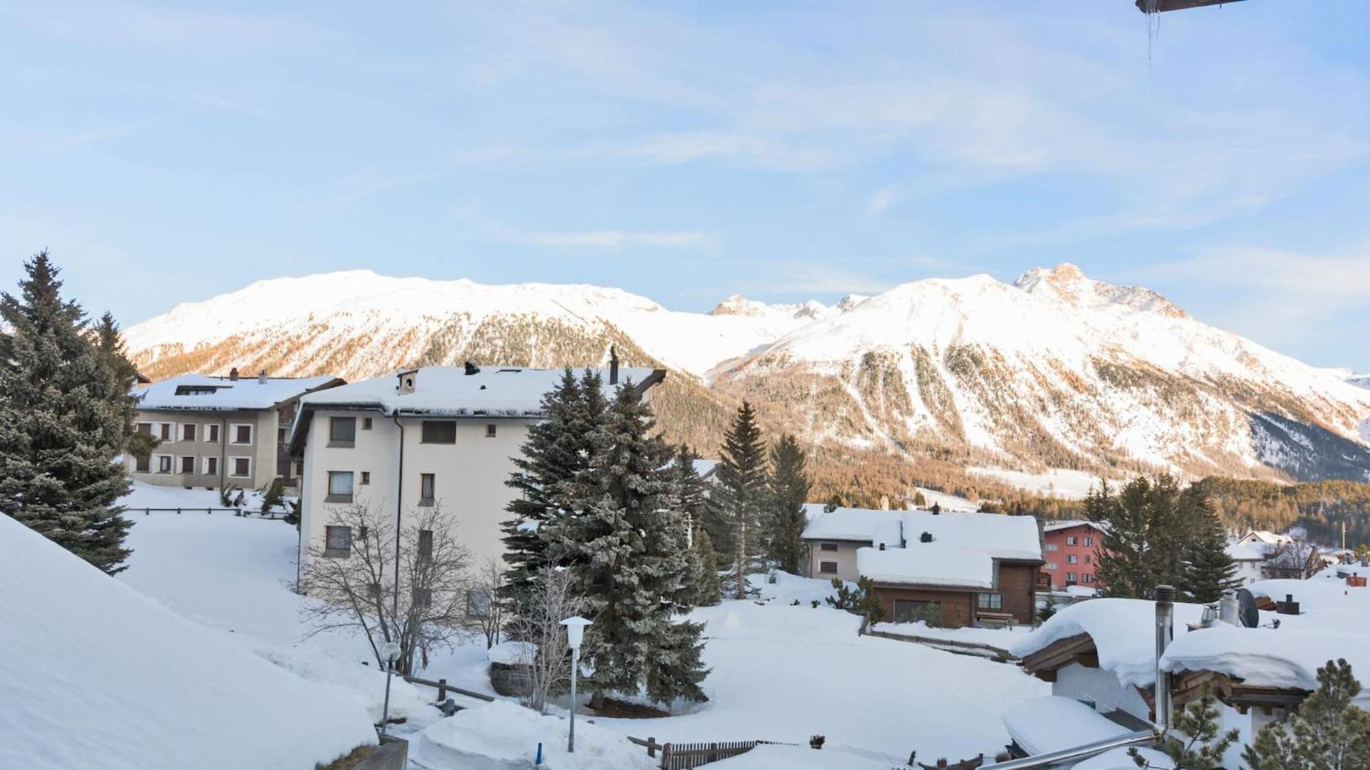 Chesa Sarvit - Celerina Appartement Celerina/Schlarigna Buitenkant foto