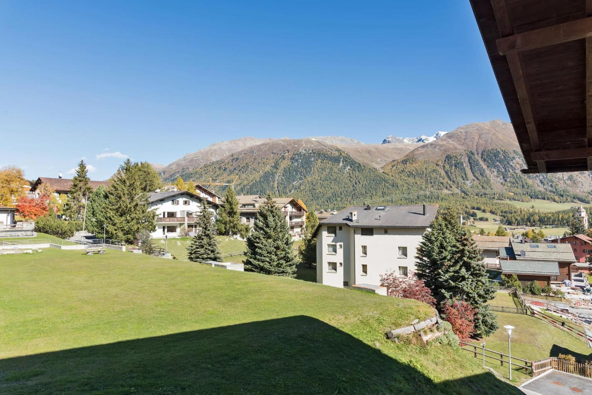 Chesa Sarvit - Celerina Appartement Celerina/Schlarigna Buitenkant foto